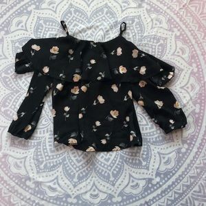 🌼Pink floral over the shoulder blouse